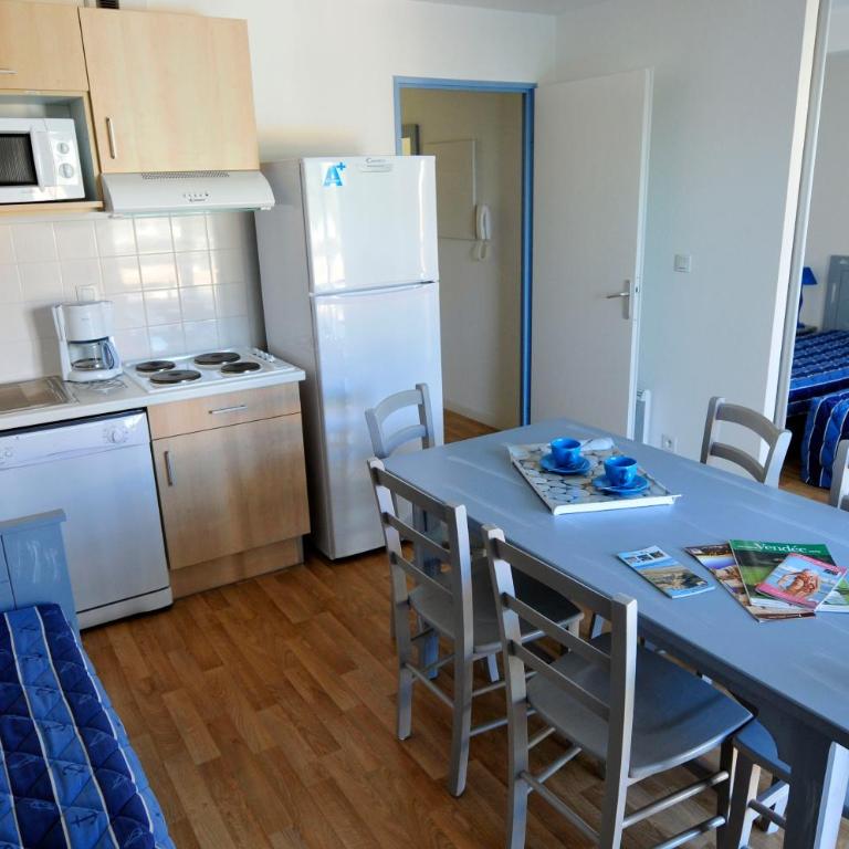 Vacancéole - Les Jardins de l'Amirauté - Appartement 2 Chambres - 7