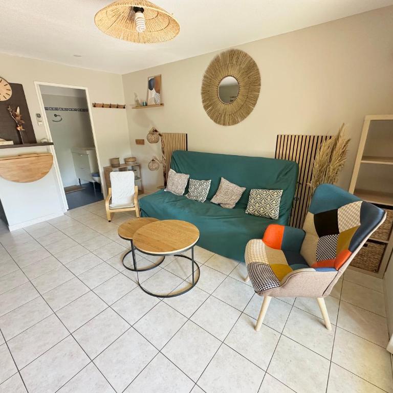Pavillon 5 pers avec terrasse, piscine et parking privé - FR-1-781-94 - Ferienhaus - 5