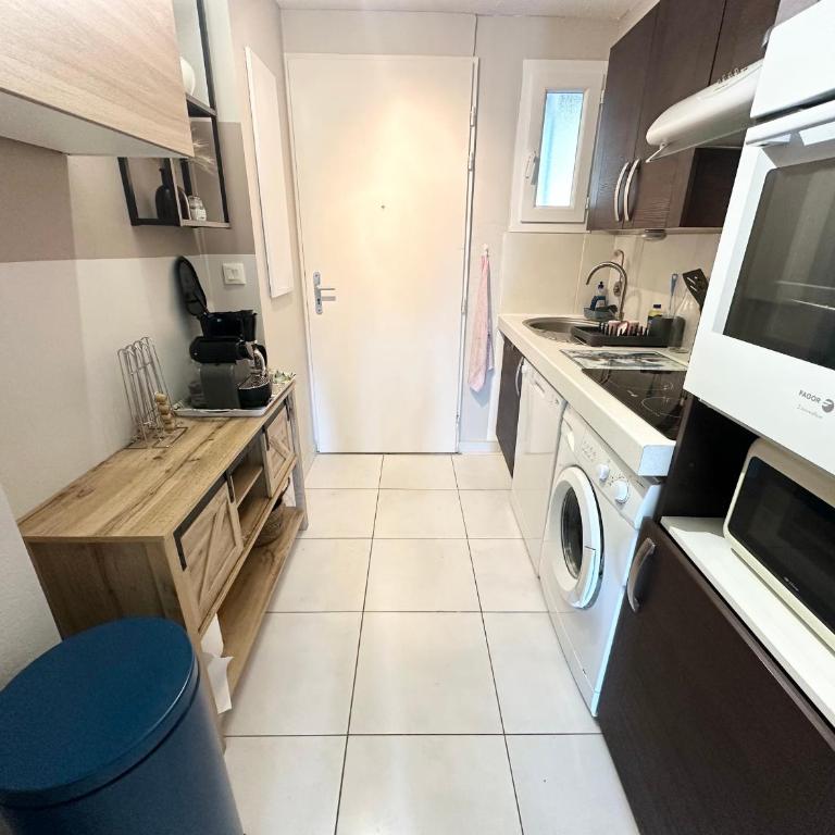 Pavillon 5 pers avec terrasse, piscine et parking privé - FR-1-781-94 - Ferienhaus - 6