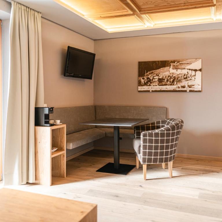 Maraias - Luxury Suites & Apartments - Junior Suite con Balcone e Vista Montagna - 4