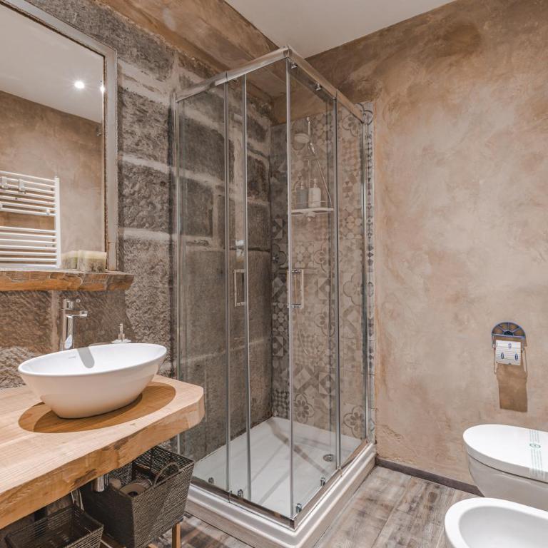 Trieste Art Loft - Camera Quadrupla con Bagno Privato - 5