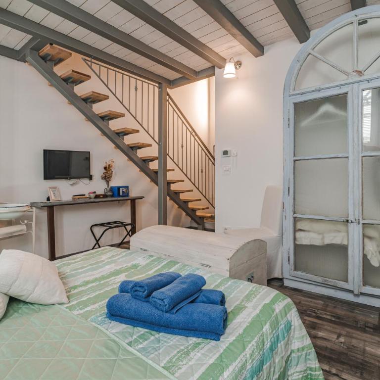 Trieste Art Loft - Camera Quadrupla con Bagno Privato - 12