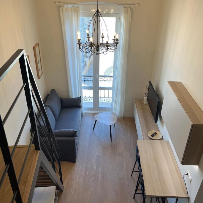 Apartamento junto a la Plaza del Ayuntamiento - Apartamento de 1 dormitorio - 1