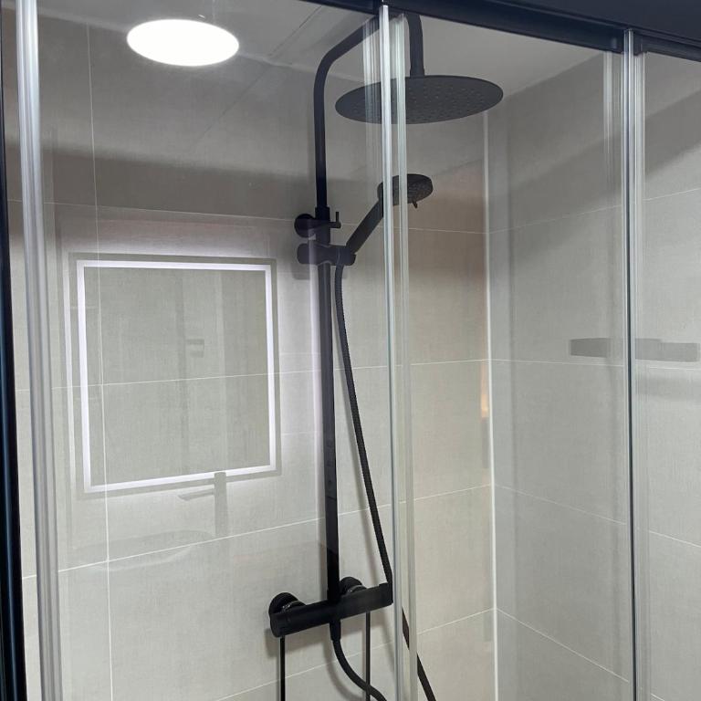 Apartamento junto a la Plaza del Ayuntamiento - Apartamento de 1 dormitorio - 17