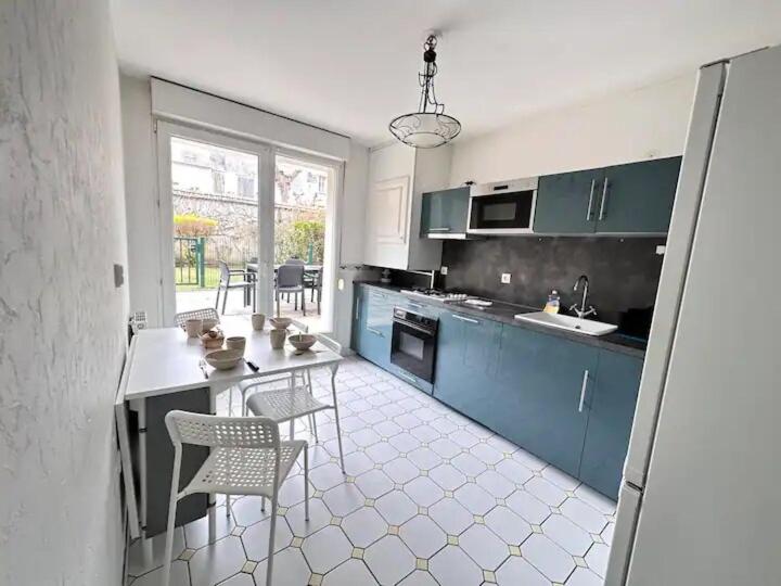 Terrasse & Bulles - Grand T3 au cœur de Reims - Appartamento con 2 Camere da Letto - 16