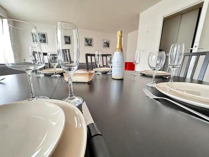 Terrasse & Bulles - Grand T3 au cœur de Reims - Appartamento con 2 Camere da Letto - 24