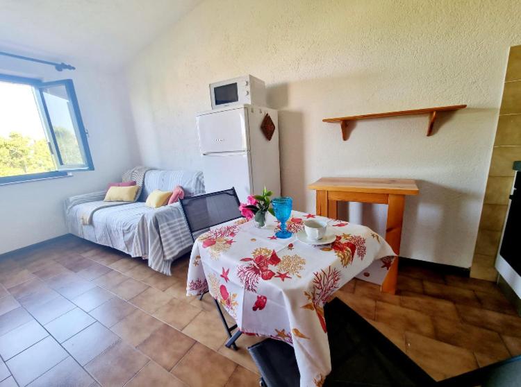 SAN TEODORO CENTRO SPLENDIDO bilocale - One-Bedroom Apartment - 10