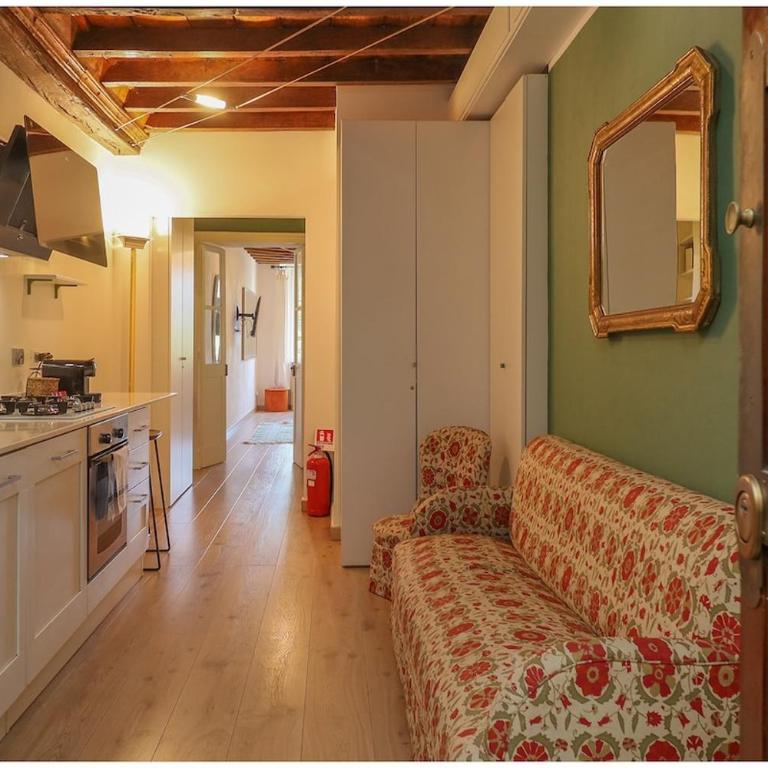 Carlina Charme 10 minutes from Porta Nuova - WIFI - One-Bedroom Apartment - 4
