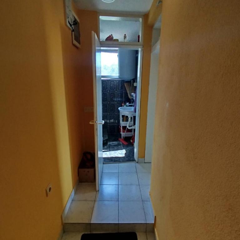 Aprtman 2 - One-Bedroom Apartment - 3