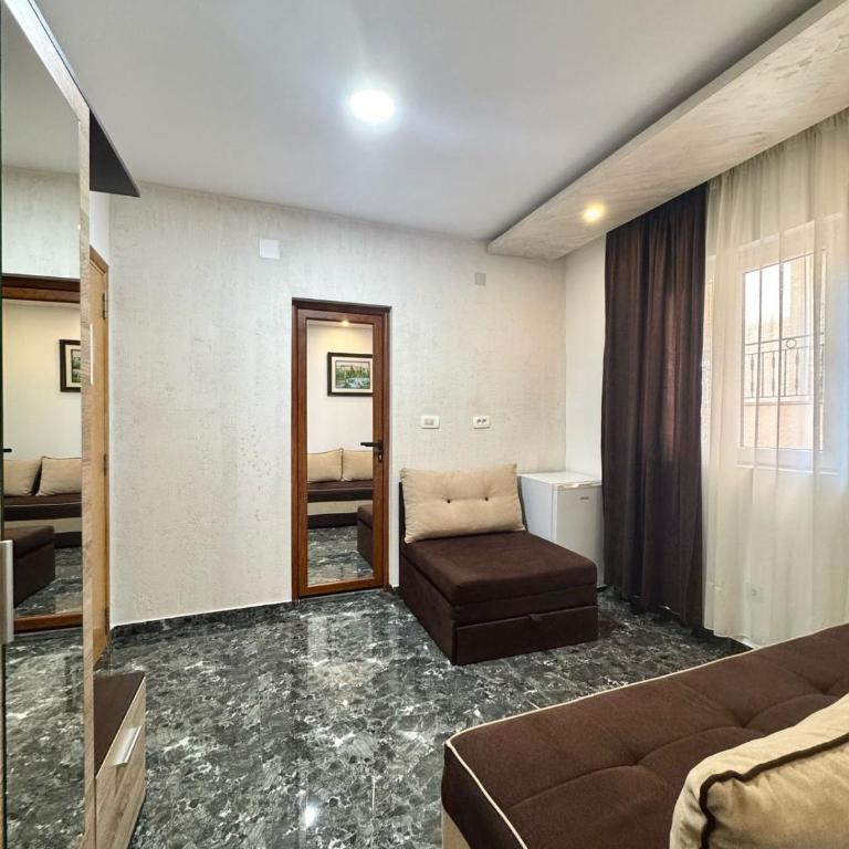 Beachfront Hotel Palma - Jaz - Apartman s 1 Spavaćom Sobom i Balkonom - 1