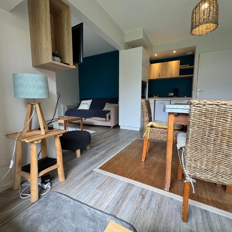 Les Mules - Wifi, Parking, Piscine, Central - One-Bedroom Apartment - 13