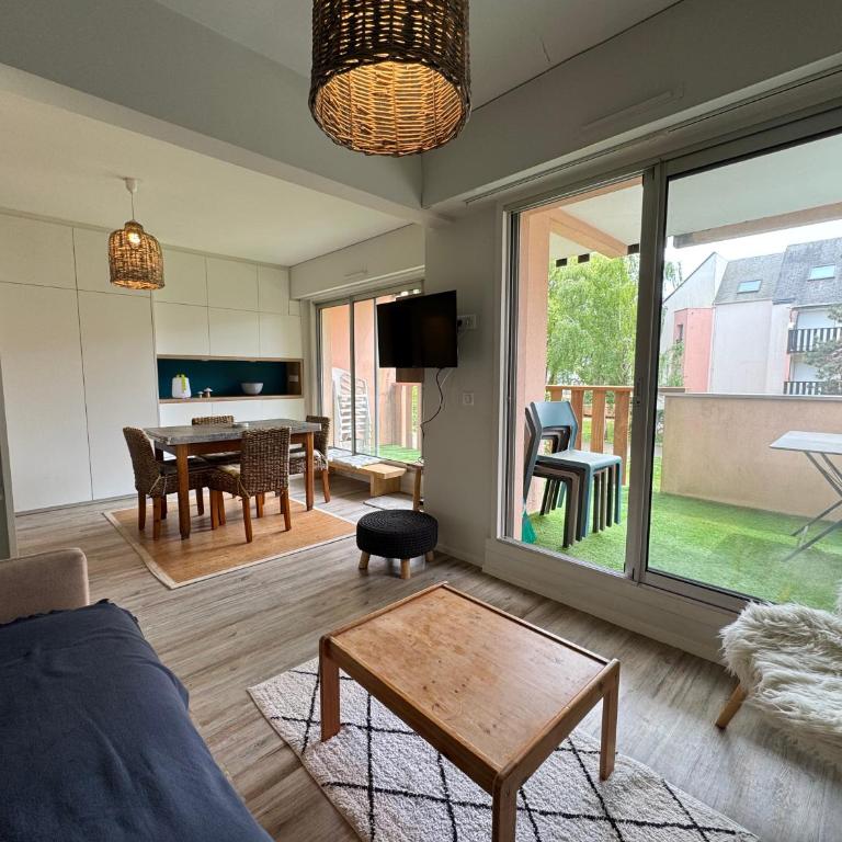 Les Mules - Wifi, Parking, Piscine, Central - One-Bedroom Apartment - 16