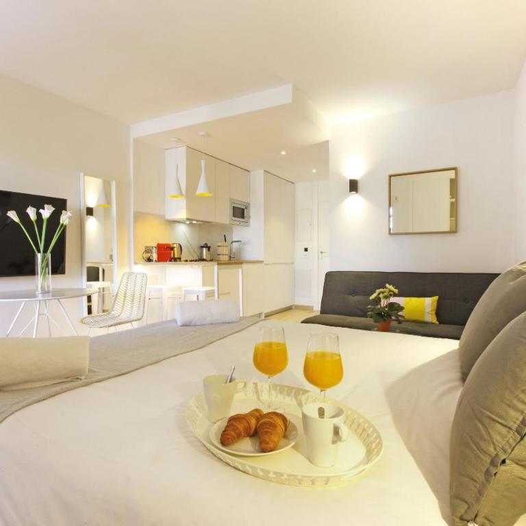 Apartamentos HOLIDAYS BENALBEACH - Deluxe Studio - 1