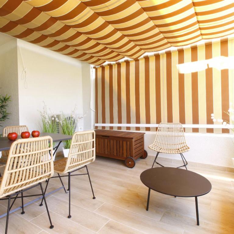 Apartamentos HOLIDAYS BENALBEACH - Deluxe Studio - 27