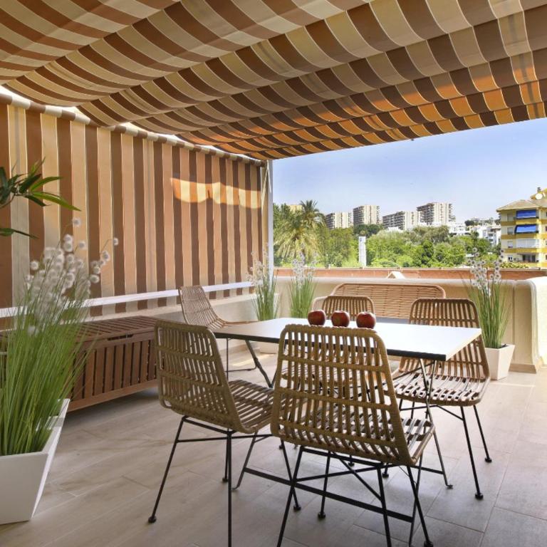 Apartamentos HOLIDAYS BENALBEACH - Deluxe Studio - 21