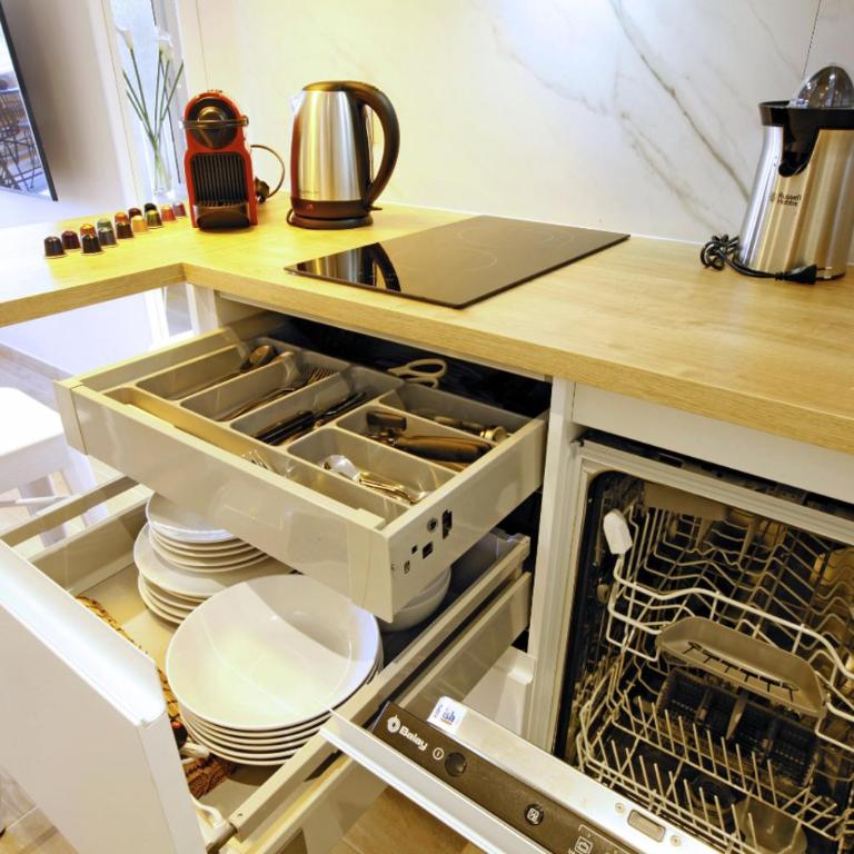 Apartamentos HOLIDAYS BENALBEACH - Deluxe Studio - 8