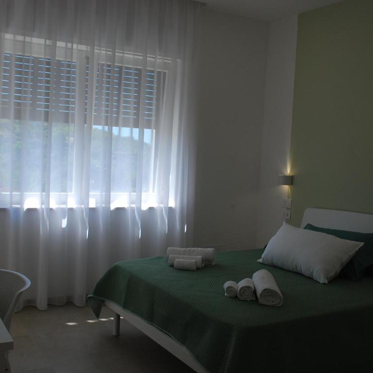 OrangeSun Holiday Home con parcheggio - Two-Bedroom House - 13