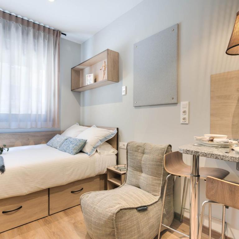 Livensa Living Pamplona - Habitación Individual Estándar - 1