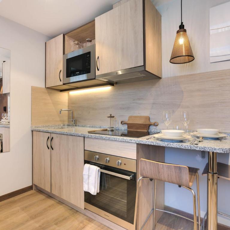 Livensa Living Pamplona - Habitación Individual Estándar - 3