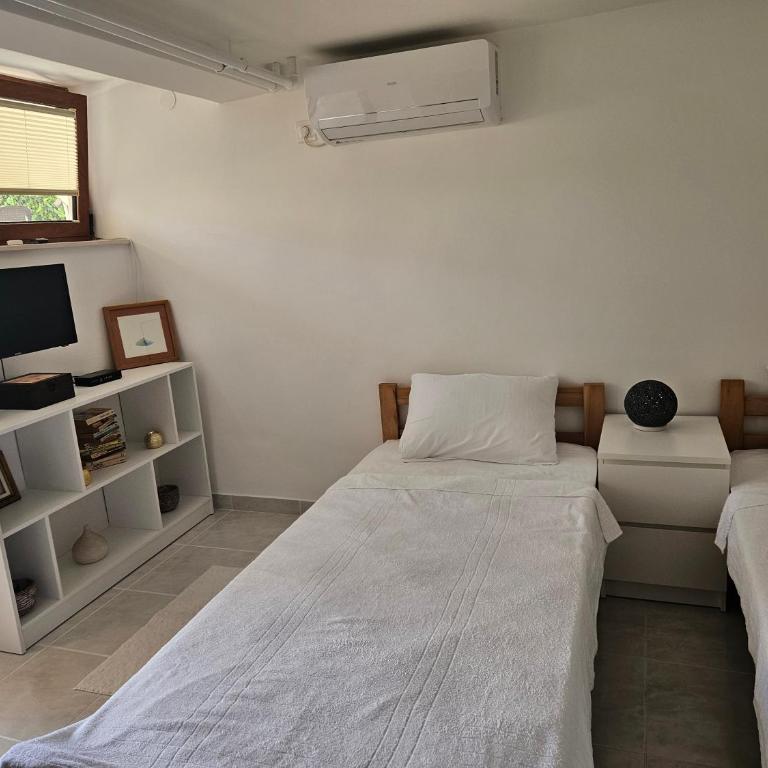 Apartment Srdanovic - Studio - 10