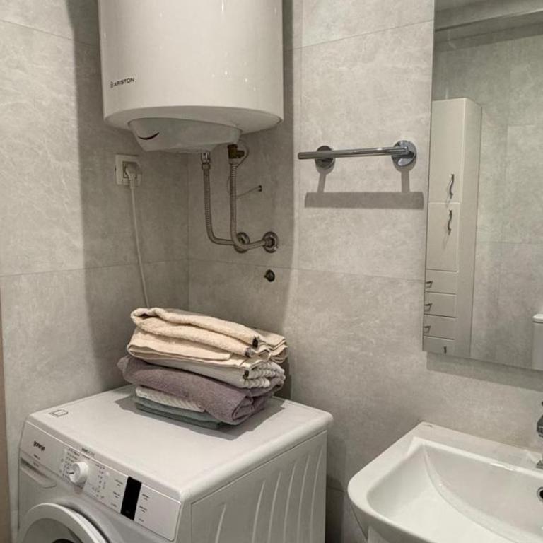 Fontana Mediteran Properties - One-Bedroom Apartment with View - 6