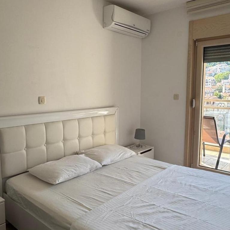 Fontana Mediteran Properties - One-Bedroom Apartment with View - 13