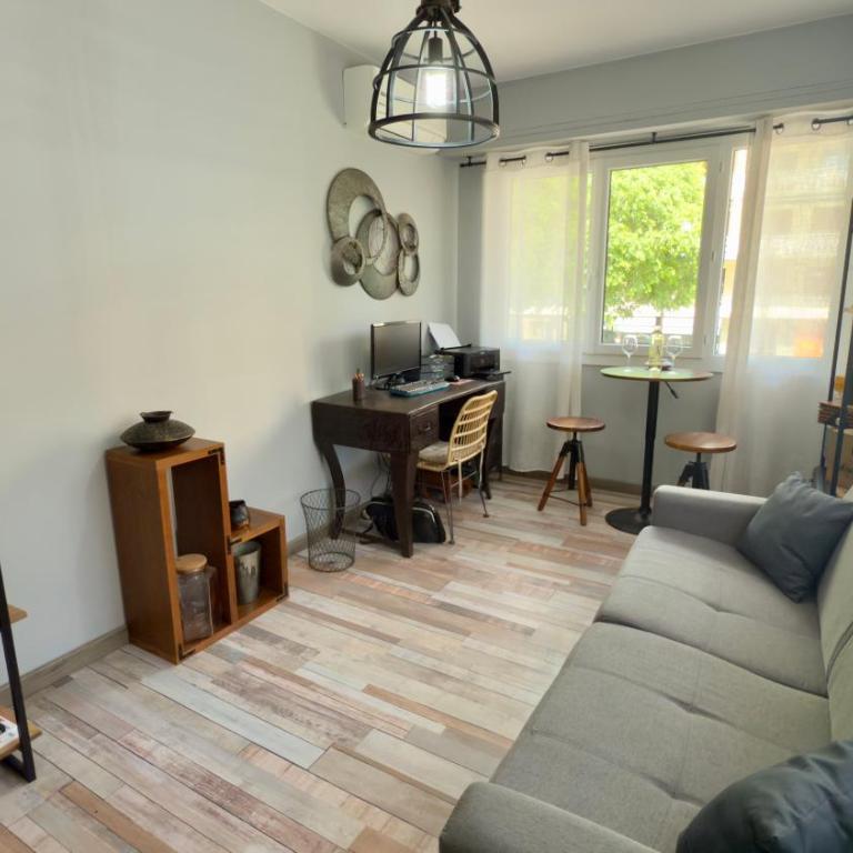 Confort Moderne au Cœur d'Antibes - Appartement 1 Chambre - 11