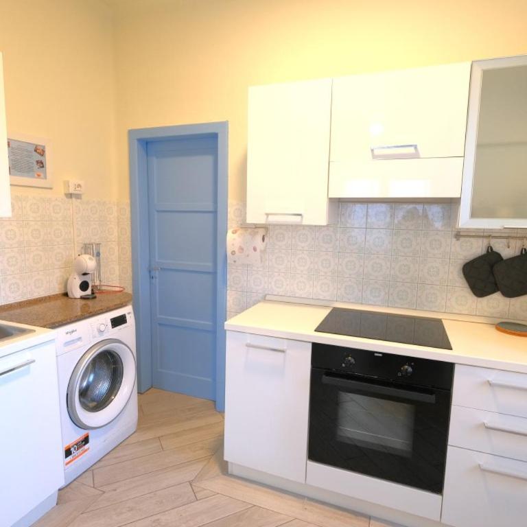 CASA ROSSA tre camere in centro - Appartamento con 3 Camere da Letto - 17