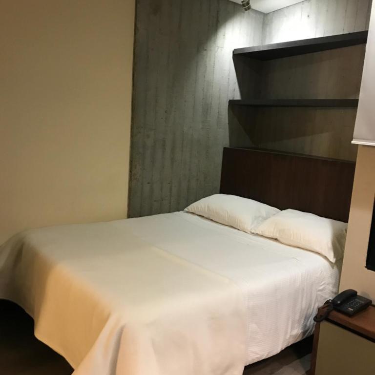 Excelente ubicacion comodidad en Chapinero - Apartamento de 1 dormitorio - 11