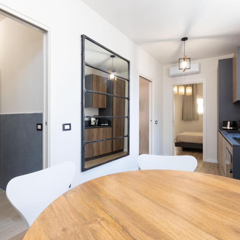 Estate4home - Heart Holiday - Appartamento con Balcone - 2
