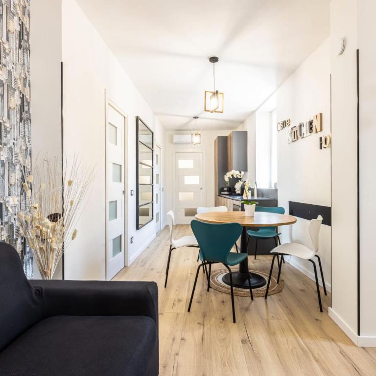 Estate4home - Heart Holiday - Appartamento con Balcone - 1