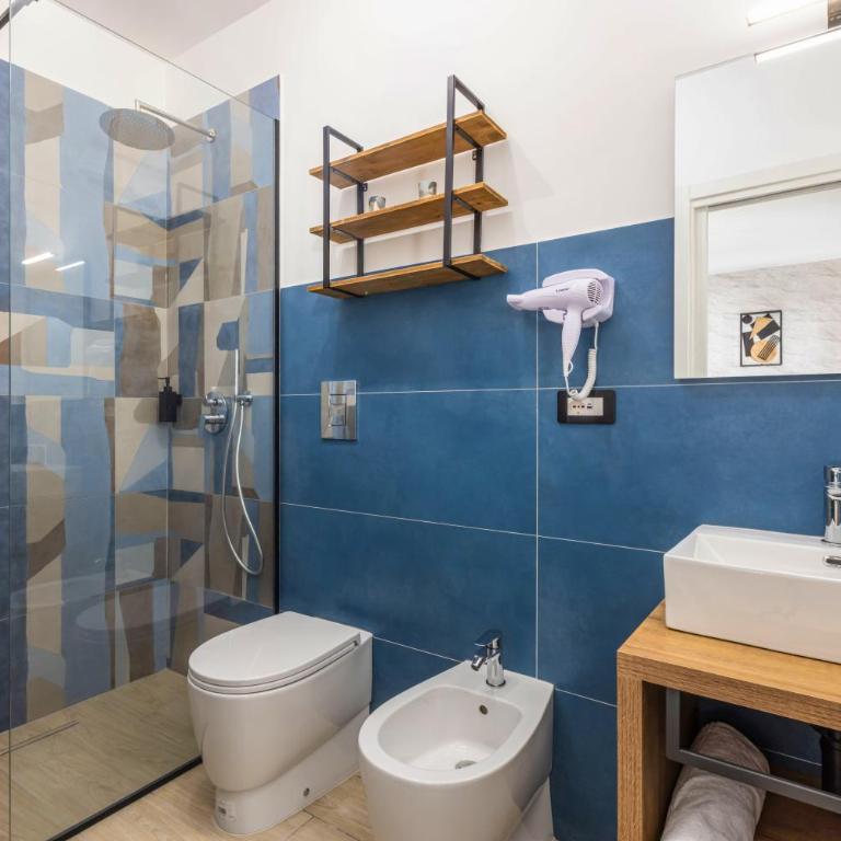 Estate4home - Heart Holiday - Appartamento con Balcone - 23