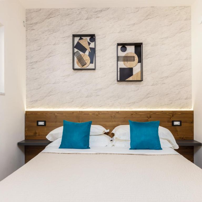 Estate4home - Heart Holiday - Appartamento con Balcone - 27