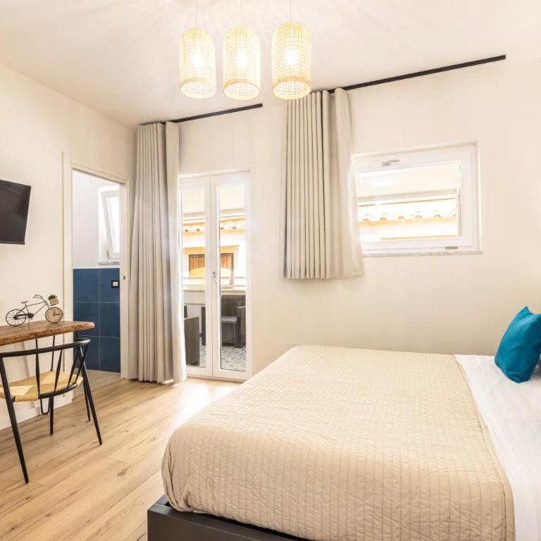 Estate4home - Heart Holiday - Appartamento con Balcone - 34