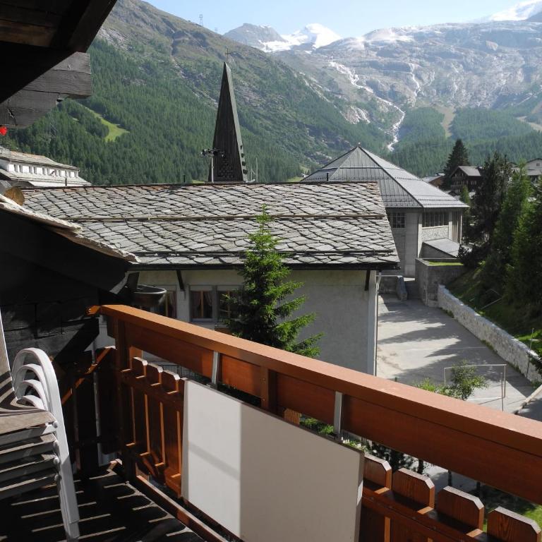 Chalet Alpenruh - Apartment mit 3 Schlafzimmern und Balkon (5 Erwachsene) - 18