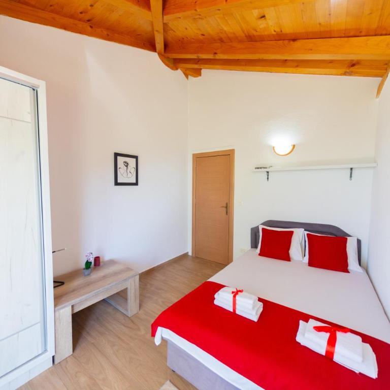 Villa Rustique - Apartman sa Dve Spavaće Sobe i Sopstvenim Bazenom - 9