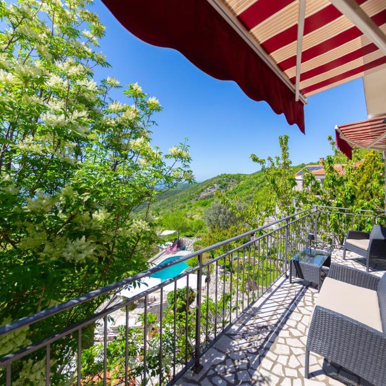 Villa Rustique - Apartman sa Dve Spavaće Sobe i Sopstvenim Bazenom - 24