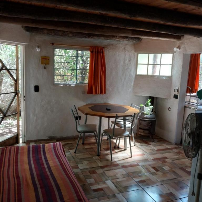 Depto del Monte - One-Bedroom House - 4