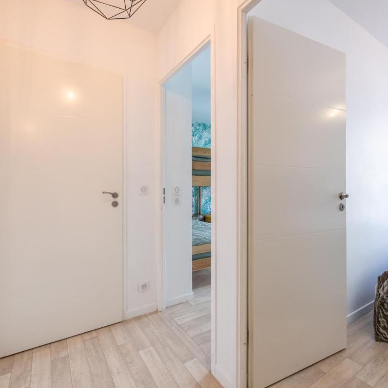 Vasco de Gama - Two-Bedroom Apartment - 18