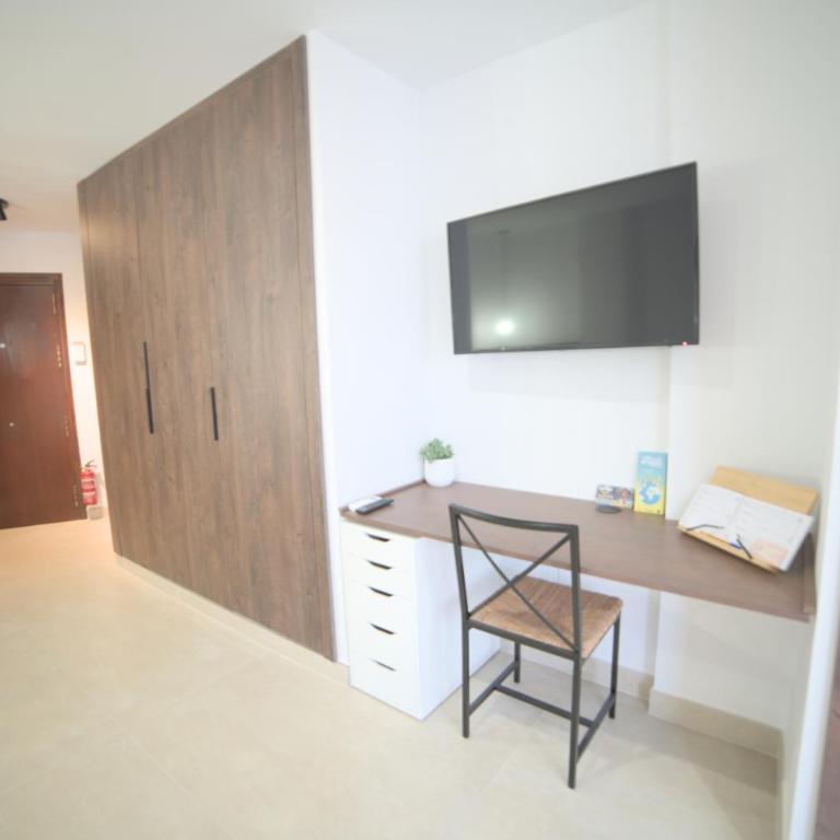 Estudio Playa & Centro - Piscina y Todo a Pie - Apartamento de 1 dormitorio - 19