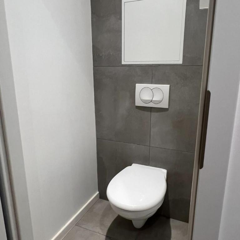 Ideal - Quiet garden - Free parking - Appartamento con 2 Camere da Letto - 7