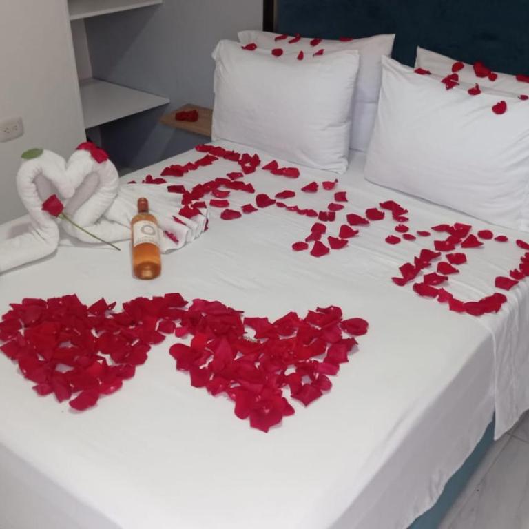 Casa Encanto Manga - Budget Double Room - 1