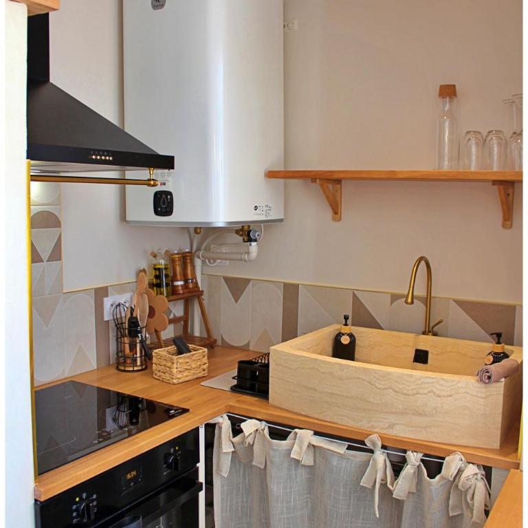 Appartement standing avec spa, terrasse & calme absolu, Entre mer et lac, La Grande Motte - Apartment mit 1 Schlafzimmer - 12