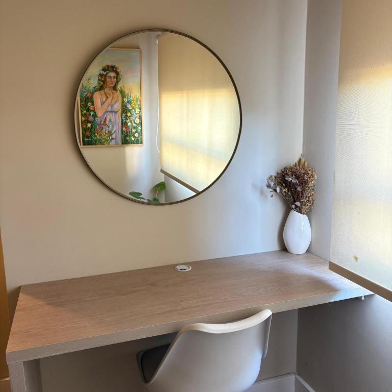 Regia Apartamentos Posadas - Apartamento de 2 dormitorios con balcón - 5