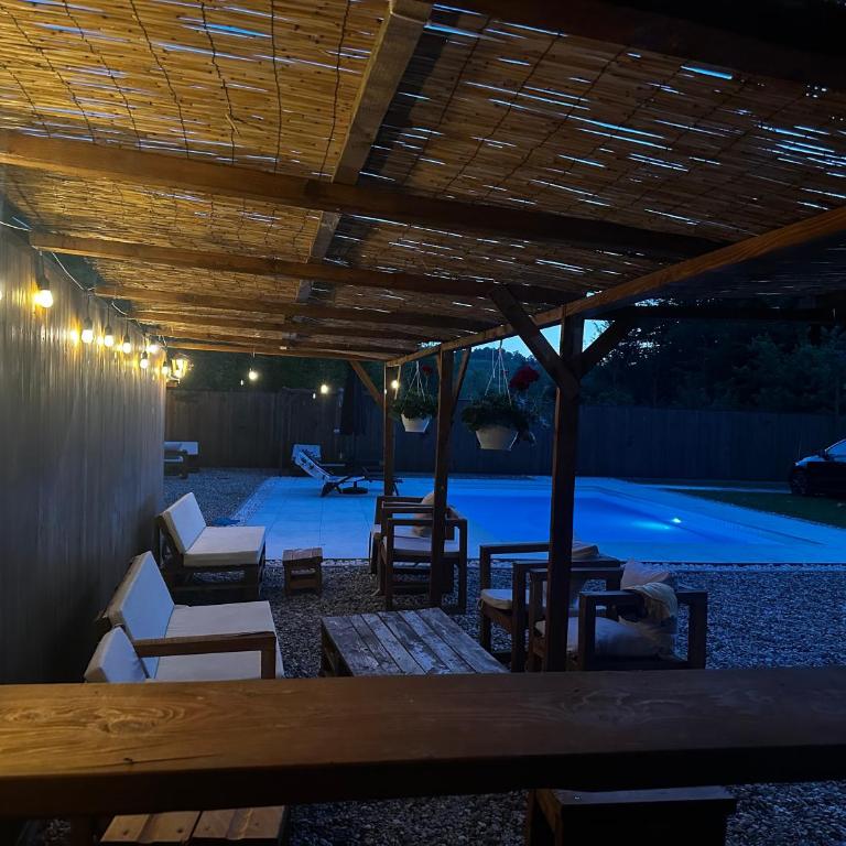 Holiday home with private pool ''Lux Banja Luka'' - Deluks Vila - 17