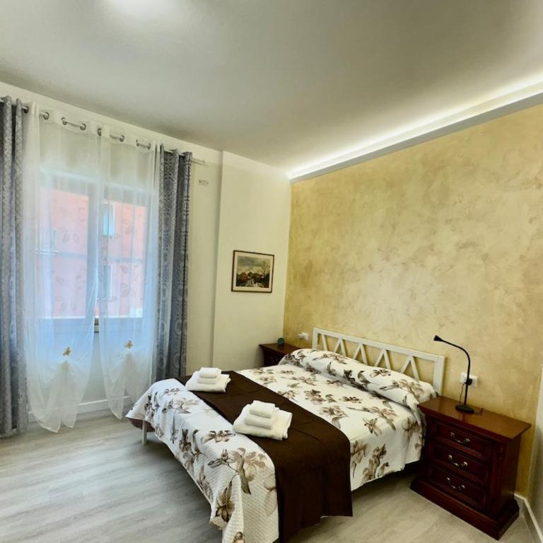 Elegant Home in Rome Appio, Wi-Fi, Subway - Appartamento con 2 Camere da Letto - 1