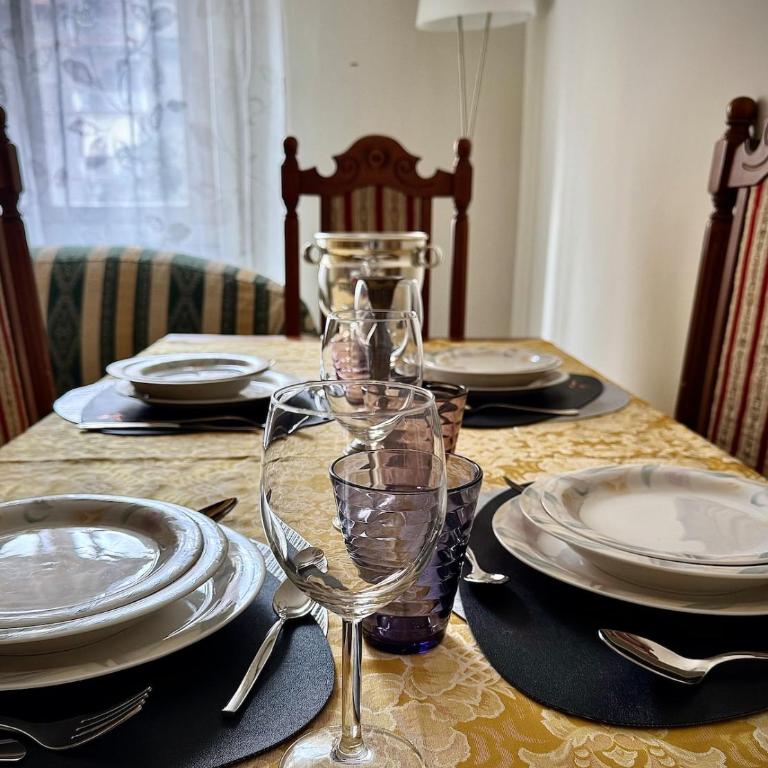 Elegant Home in Rome Appio, Wi-Fi, Subway - Appartamento con 2 Camere da Letto - 3