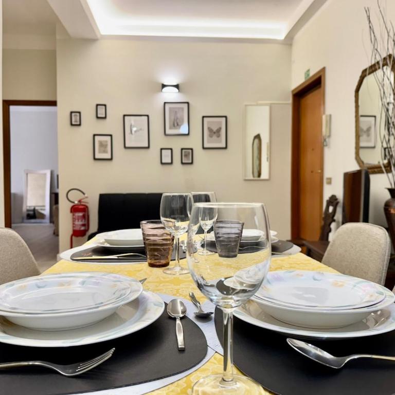 Elegant Home in Rome Appio, Wi-Fi, Subway - Appartamento con 2 Camere da Letto - 46