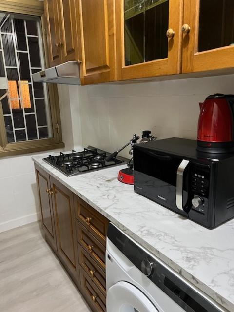 Elegant Home in Rome Appio, Wi-Fi, Subway - Appartamento con 2 Camere da Letto - 42
