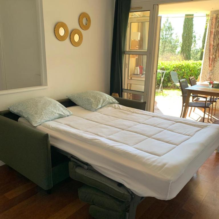 CAP ESTÉREL Famille - Multisports- Appartement 4 personnes en Rez de Jardin - vue Mer -Terrasse -Parking - - Appartement 1 Chambre - 26